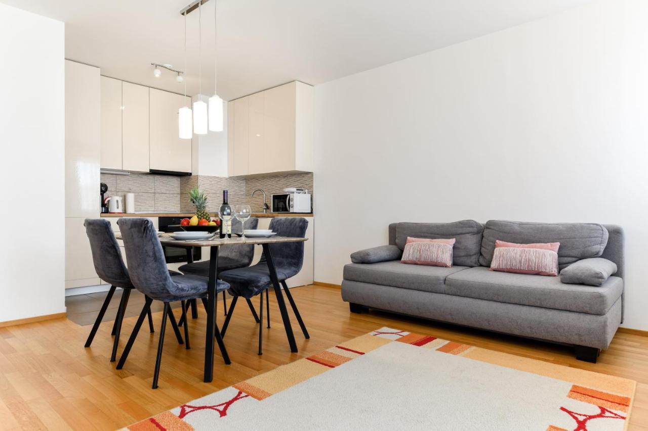 Modern Apartment For 2025' Vacation In زادار المظهر الخارجي الصورة