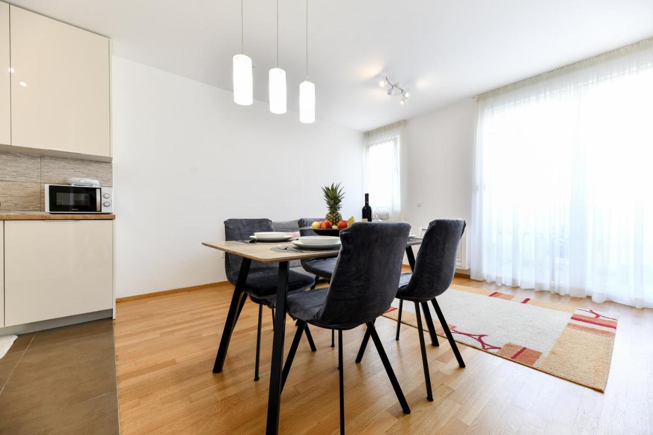 Modern Apartment For 2025' Vacation In زادار المظهر الخارجي الصورة